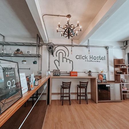 Click Hostel Bangkok Luaran gambar