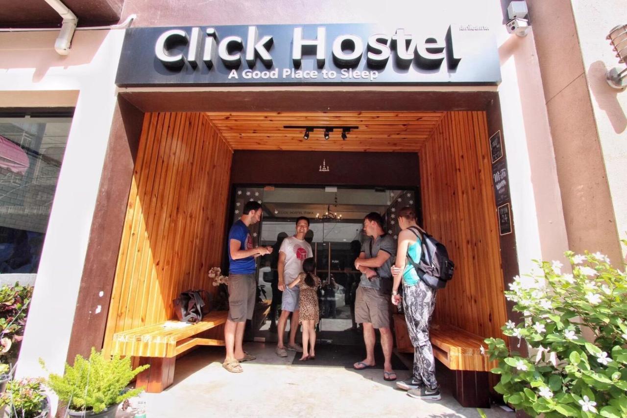 Click Hostel Bangkok Luaran gambar