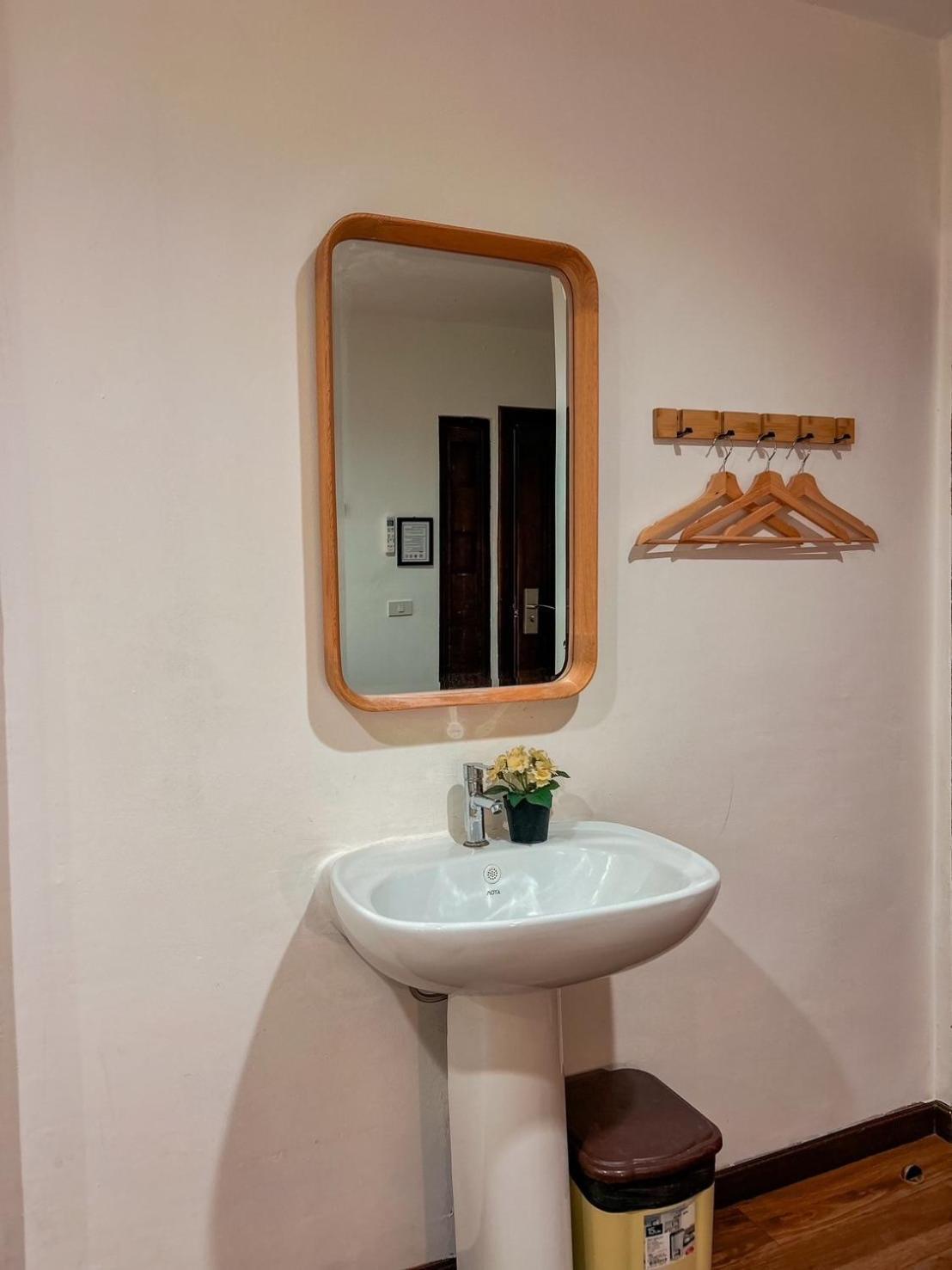 Click Hostel Bangkok Luaran gambar